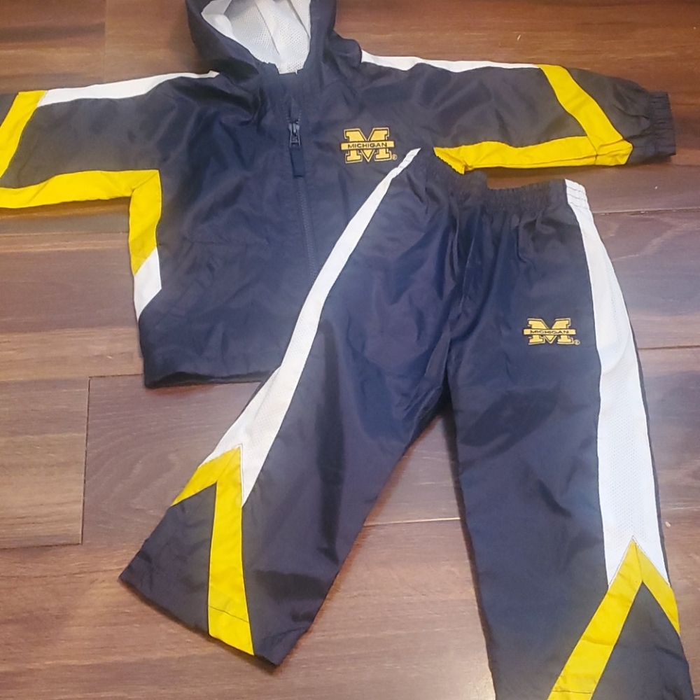 Michigan Athletic Suit Boys Size 24M